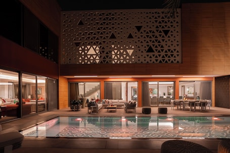 Villa | Terrace/patio