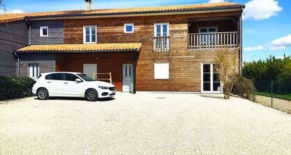 18moliereFr Meublé 4 pers. draps, serviettes et ménage inclus