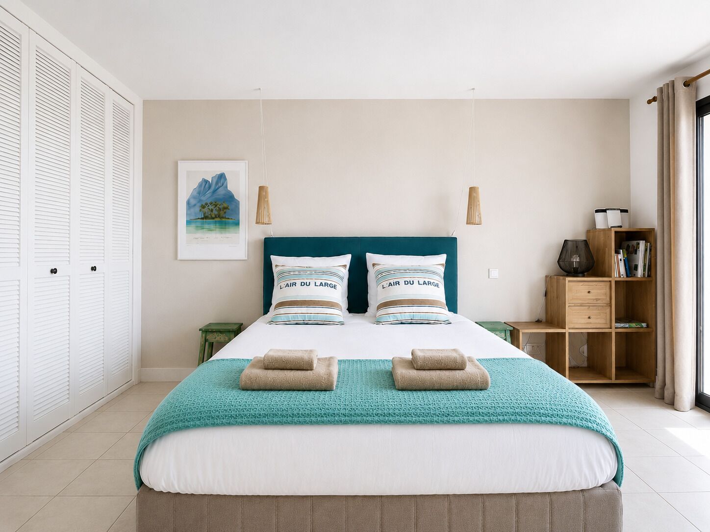 2 chambres, fer et planche à repasser, Wi-Fi gratuit, draps fournis