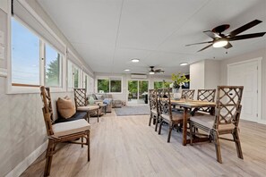 Dining - "Whitewater-The Main Sail" Oneida Lake/Sleeps 11! (Canastota)