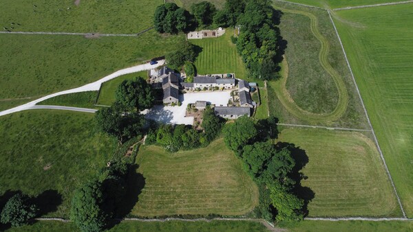 Bolehill Farm Cottages - Bakewell