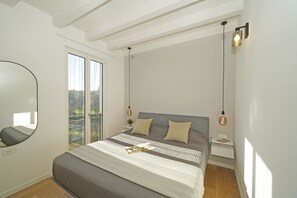 Apartment | 2 bedrooms, free WiFi, bed sheets