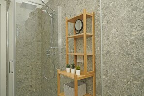 Apartment | Badezimmer