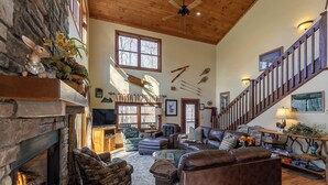 House, Multiple Beds, Patio, Mountain View (Fairway to Heaven) | Living area | Fireplace - Fairway to Heaven (Banner Elk)