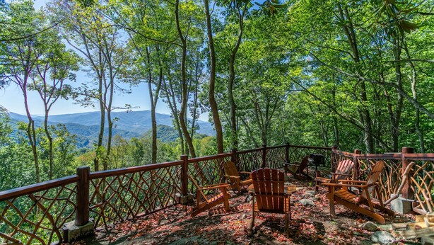 Balcony view - Glamping in Eagles Nest! Cedar Yurt With King Bed, TV, Wifi, Summer Concerts! (Banner Elk)