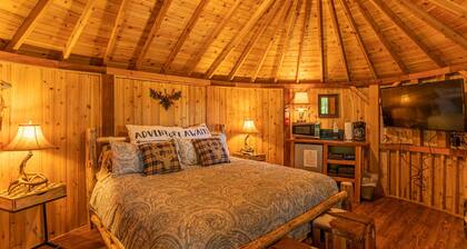 Glamping in Eagles Nest! Cedar Yurt With King Bed, TV, Wifi, Summer Concerts!