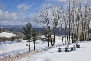 Outdoor dining - Kinfolk at Eagles Nest (Banner Elk)