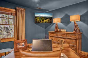 Maison, plusieurs lits, bain à remous, vue montagne (Snowflake River Ridge at Eagles Nest) | Intérieur