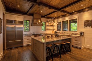House, Multiple Beds, Hot Tub, Mountain View (Timber Forge Lodge at Eagles Nest) | Private kitchen - Timber Forge Lodge at Eagles Nest (Banner Elk)
