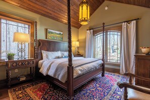 Ferienhaus, Mehrere Betten, Whirlpool, Bergblick (Fern Ridge Lodge at Sweetgrass) | 8 Schlafzimmer, individuell dekoriert, individuell eingerichtet