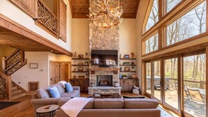 Living area - Antler Ridge at Eagles Nest (Elk Park)