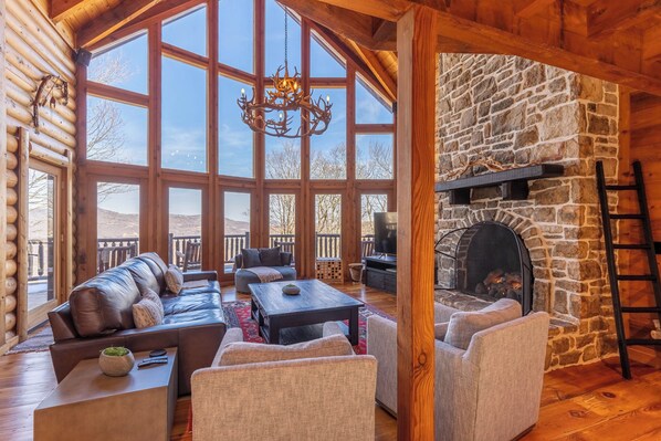 House, Multiple Beds, Patio, Mountain View (Sugar View Retreat) | Interior - Sugar View Retreat (Banner Elk)