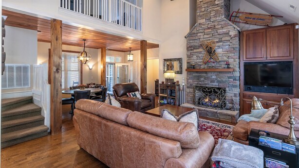 House, Multiple Beds, Hot Tub, Mountain View (Stoney Brook Cottage at Echota) | Living area - Stoney Brook Cottage at Echota (Boone)