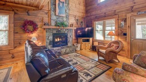 Living area - Bears Repeatin' (Vilas)