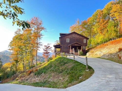 Skyland Cabin