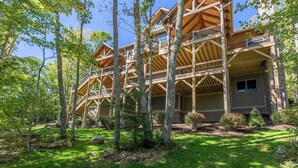 Exterior - Boulder Creek at Eagles Nest (Banner Elk)