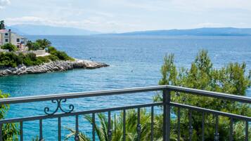 Apartment (Apartment Villa Daniela - Three Bedro) | Balcony