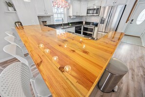 Fridge, microwave, oven, stovetop - Grove Cove - 1.5 Blocks from Beach- Dog Friendly (North Myrtle Beach)