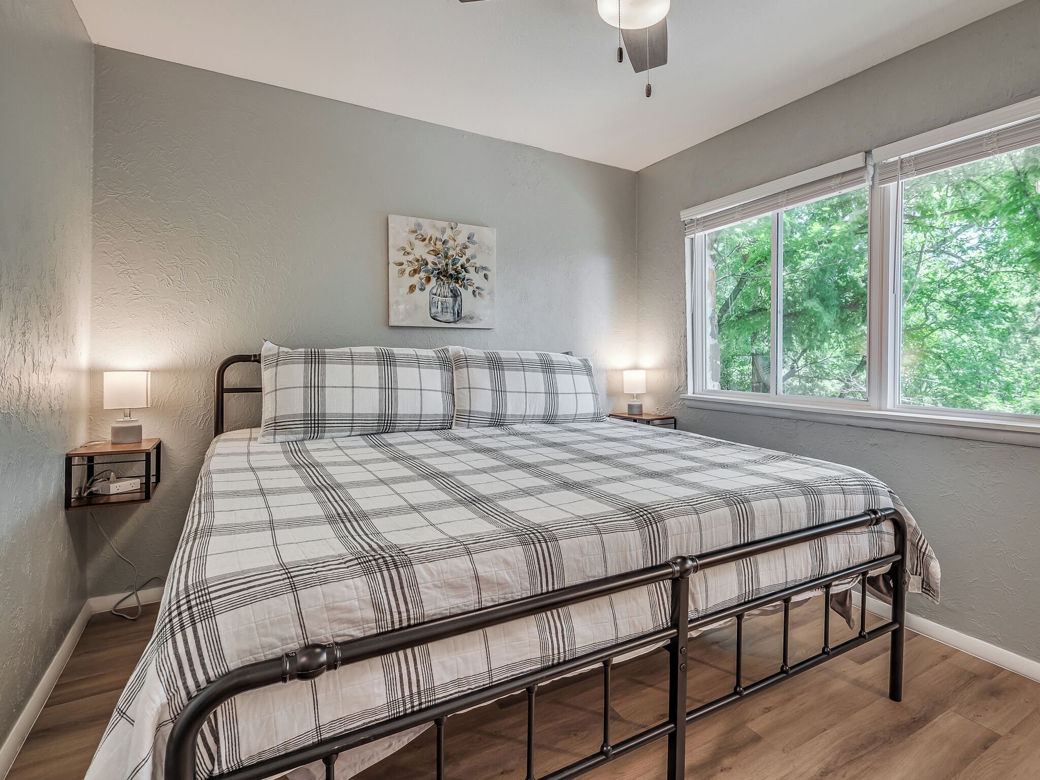 4 habitaciones, wifi gratis y ropa de cama 