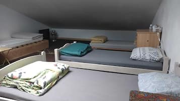 2 bedrooms, iron/ironing board, travel cot, bed sheets
