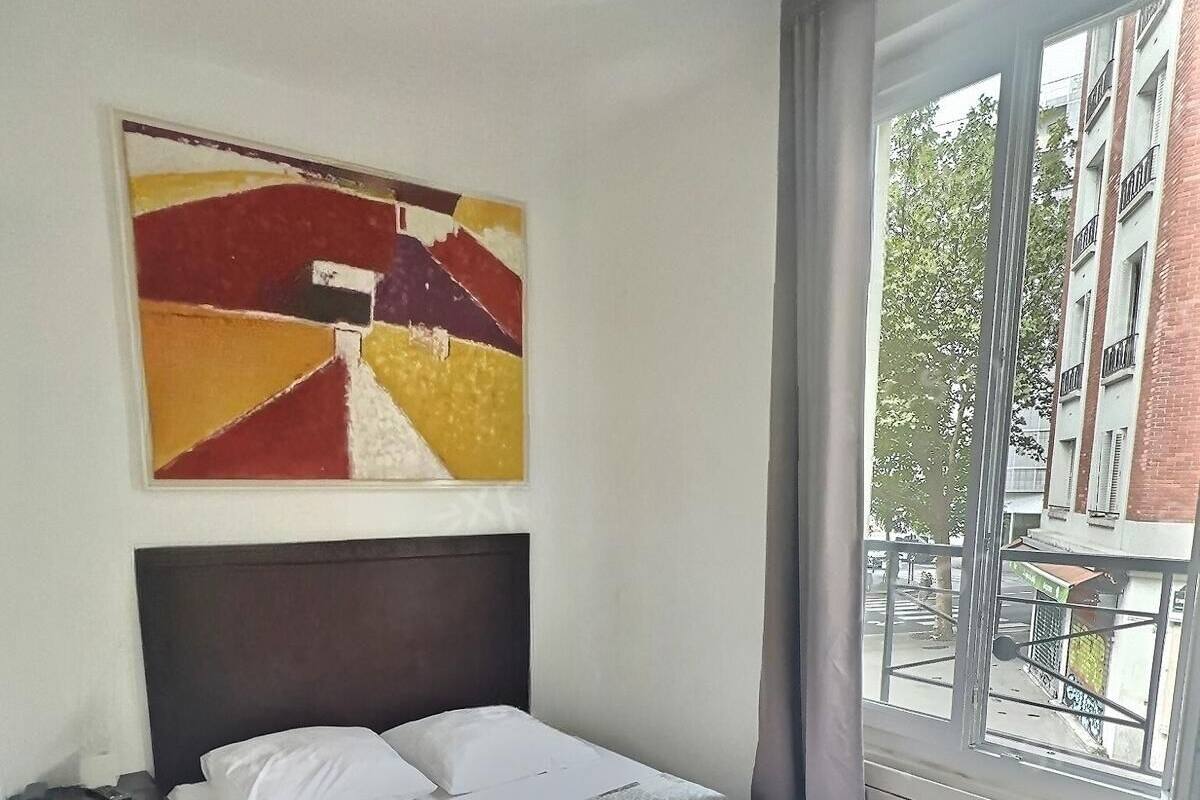 Chambre Simple Ville | Coffres-forts dans les chambres, rideaux occultants, Wi-Fi gratuit
