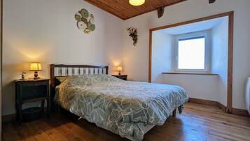 3 chambres, draps fournis