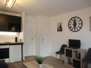 Kühlschrank, Geschirrspüler