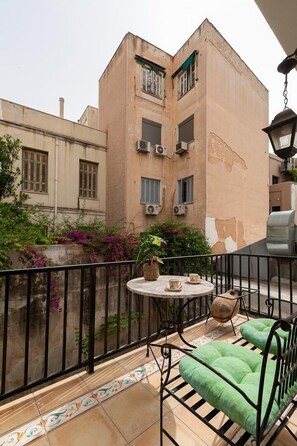 Front of property - Athenian Gate To Plaka (Athens)