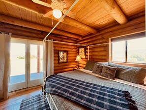 4 slaapkamers, reisbedje, gratis wifi, beddengoed