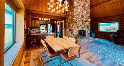 Secluded Mountain Paradise - Henry's Hideaway