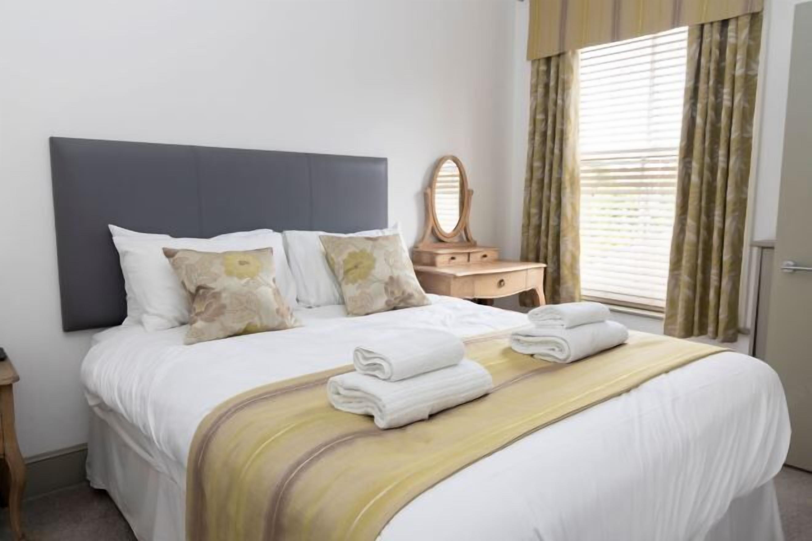 Skrivebord og wi-fi (inkludert)