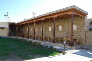 Terrace/patio - Hotel BEK Khiva (Khiva)
