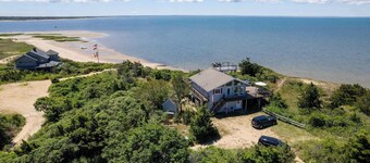 Hot Tub, Waterfront Home with Stunning Views!