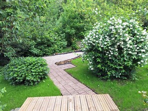 Property grounds - Carine and Didier's house (Godewaersvelde)