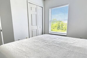 4 habitaciones, wifi y ropa de cama 