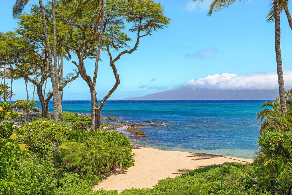 Aloha Condos, Napili Bay Resort, Condo 212, Beach View