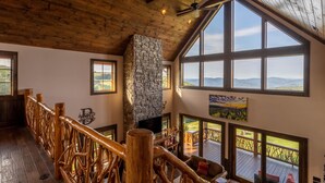 Cabin, Multiple Beds, Hot Tub, Mountain View (Mountain View Lodge at Eagles Nest) | Interior - Mountain View Lodge at Eagles Nest (Elk Park)