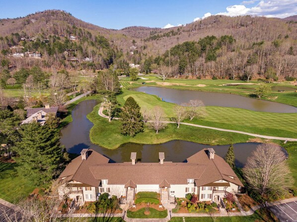Exterior - Lakeside Living at Hound Ears (Boone)