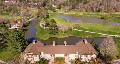 Lakeside Living at Hound Ears