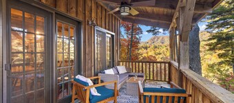 Foxtail Cabin