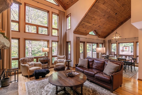 Sylvan Falls at Yonahlossee