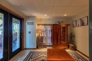 House, Multiple Beds, Hot Tub, Mountain View (Fore The View) | Interior - Fore The View (Banner Elk)
