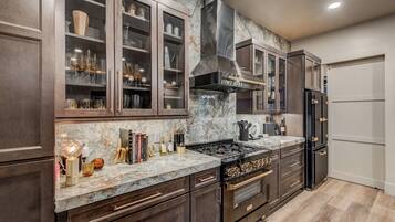 House, Multiple Beds, Patio, Mountain View (Maynard V at Elk Creek) | Private kitchen | Coffee/tea maker