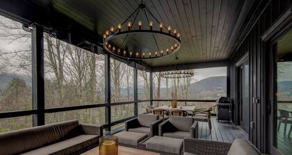 Maynard V at Elk Creek