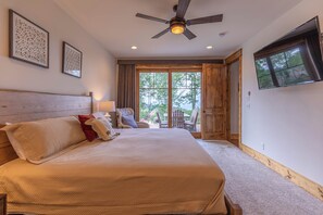 3 bedrooms, individually decorated, individually furnished, bed sheets - Bear Claw Overlook at Eagles Nest (Elk Park)