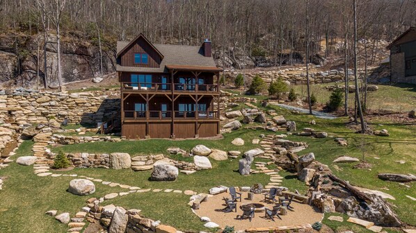 Exterior - SkyFall at Eagles Nest (Boone)