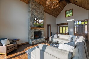 Cabin, Multiple Beds, Hot Tub, Mountain View (Up and Away at Eagles Nest) | Living area - Up and Away at Eagles Nest (Banner Elk)