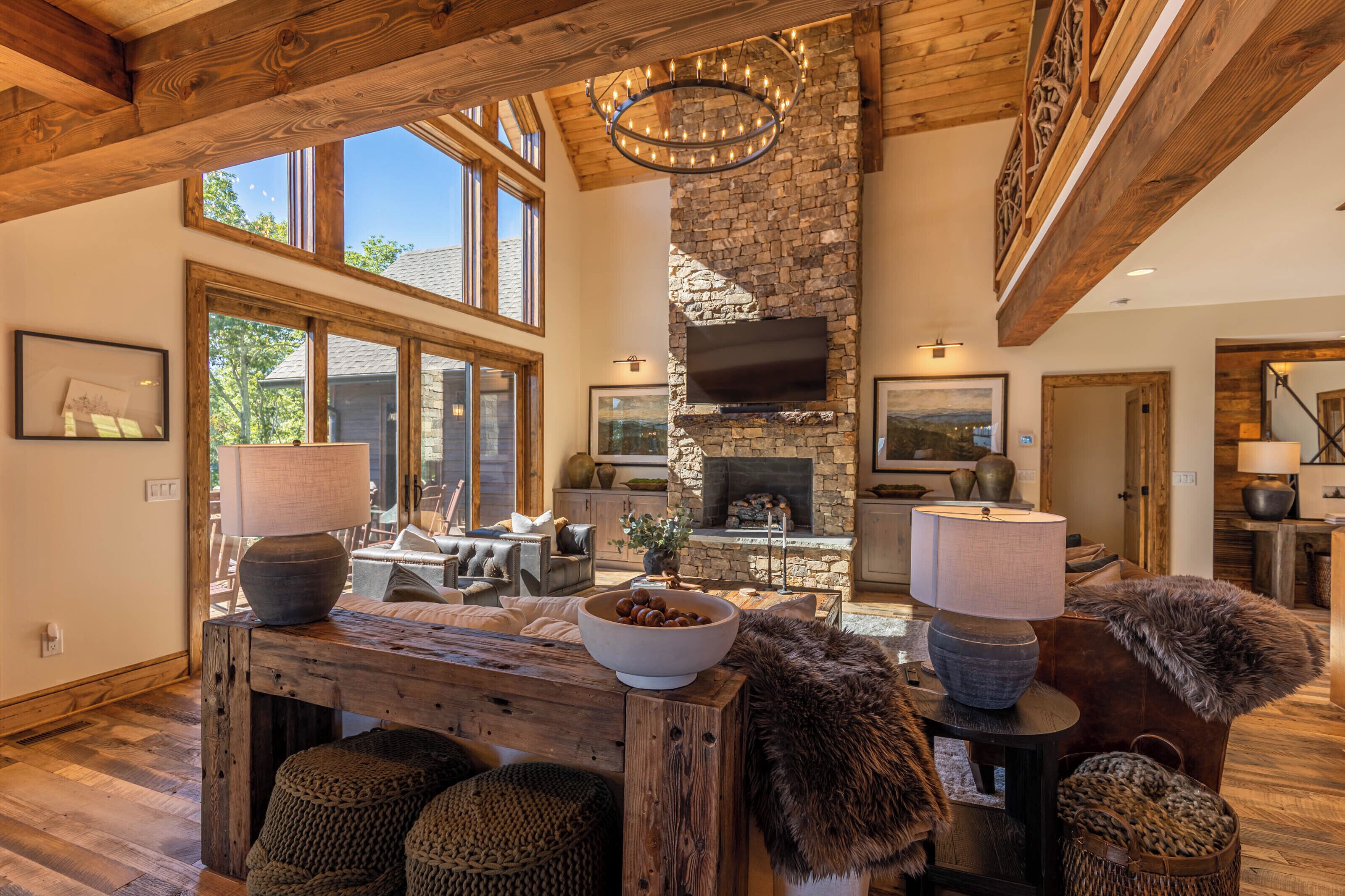 House, Multiple Beds, Hot Tub, Mountain View (Almost Heaven at Eagles Nest) | Living area | Fireplace