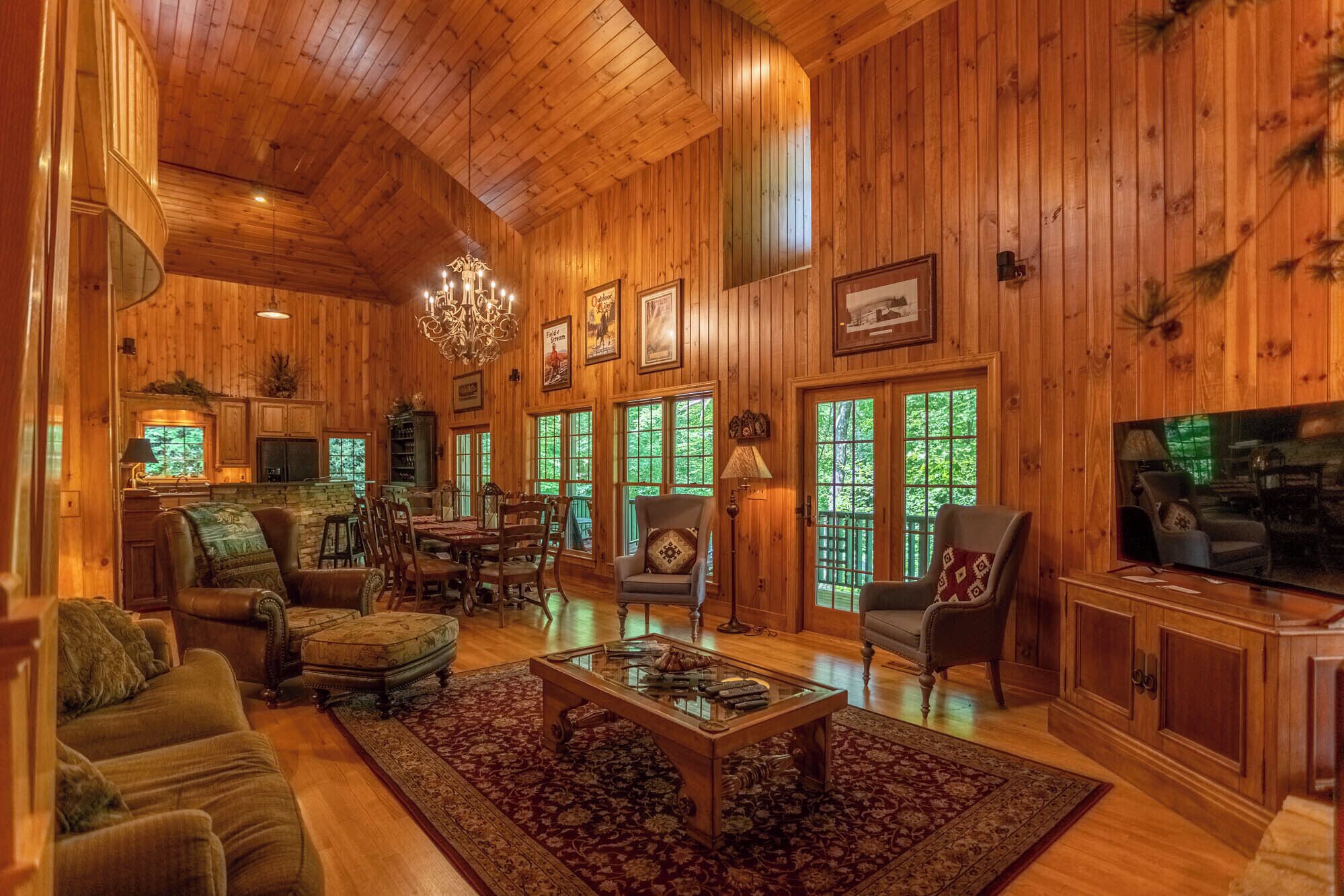 Cabin, Multiple Beds, Patio, Mountain View (Honey Bear Haven) | Living area | Fireplace