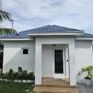 Exterior detail - Safe Haven Cottage near Albany! (Nassau)